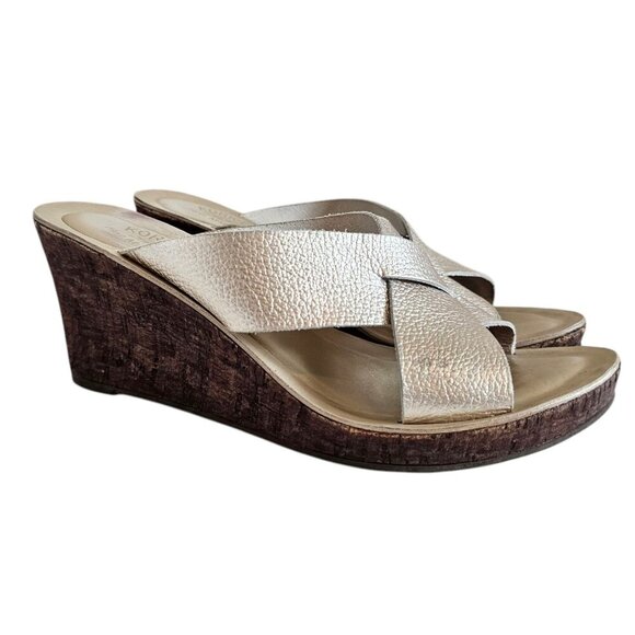 Kork-Ease Geena Metallic Gold Pebbled Leather Cross Over Strappy Wedge Sandals 9 - Picture 1 of 12